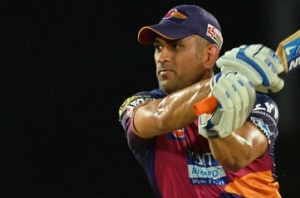 Goenka takes dig at Dhoni again