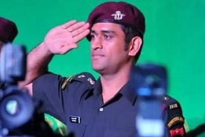 Lt Col MS Dhoni Begins Army Duty in Kashmir: Photos Go Viral