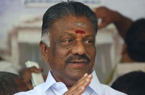 Palaniswami and Panneerselvam factions to hold talks on Monday