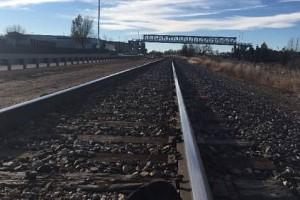 14-year-old boy, addicted to energy drinks, jumps in front of train before his classmates!