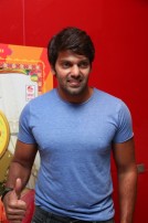 Arya (aka) Actor Arya