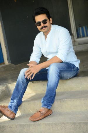 Karthi (aka) Actor Karthi