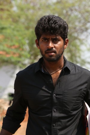 Kathir (aka) Kadhir