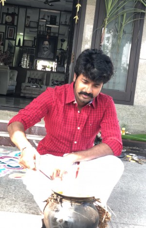 Sivakarthikeyan (aka) Siva Karthikeyan