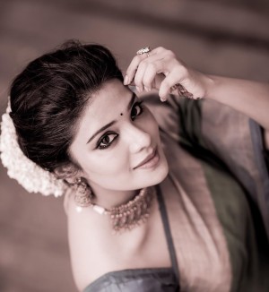 Aathmika (aka) Aathmika Actress