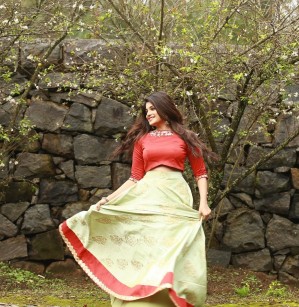 Aathmika (aka) Aathmika Actress