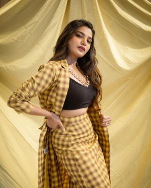 Aathmika (aka) Aathmika Actress