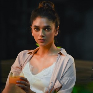 Aditi Rao Hydari (aka) AditiRaoHydari