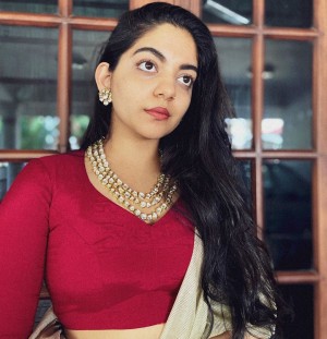 Ahaana Krishna (aka) ahaanna