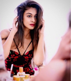 Aishwarya Arjun (aka) AishwaryaArjun