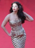 Aishwarya Rai (aka) AishwaryaRaiBachchan