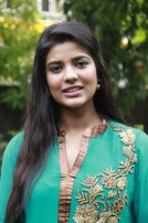 Aishwarya Rajesh (aka) AishwaryaaRajes