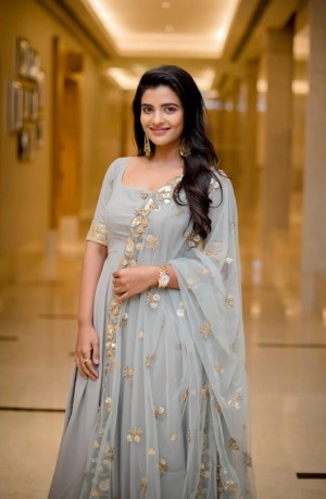 Aishwarya Rajesh (aka) AishwaryaaRajes