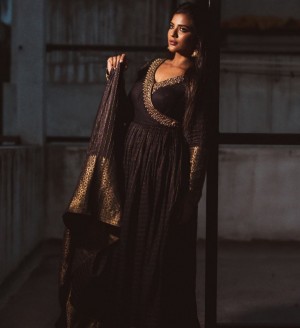 Aishwarya Rajesh (aka) AishwaryaaRajes