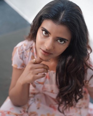 Aishwarya Rajesh (aka) AishwaryaaRajes