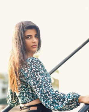 Aishwarya Rajesh (aka) AishwaryaaRajes