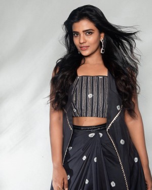 Aishwarya Rajesh (aka) AishwaryaaRajes