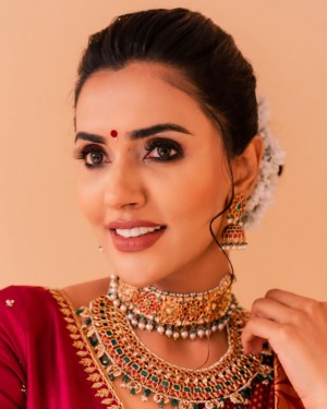 Akshara Gowda (aka) Aksara Gowda