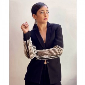 Akshara Haasan (aka) Akshara