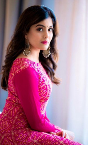 Amritha Aiyer (aka) Amritha