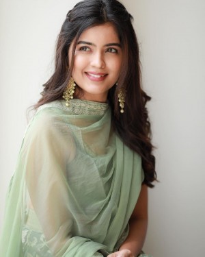 Amritha Aiyer (aka) Amritha