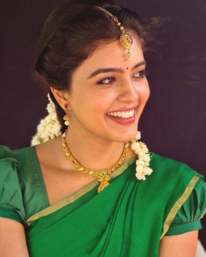 Amritha Aiyer (aka) Amritha