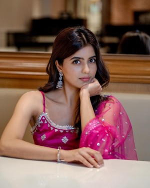 Amritha Aiyer (aka) Amritha