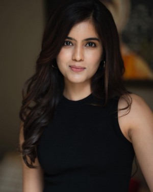 Amritha Aiyer (aka) Amritha