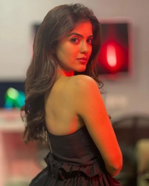 Amritha Aiyer (aka) Amritha