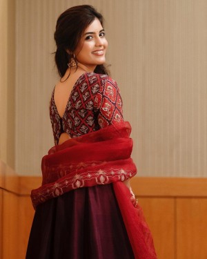 Amritha Aiyer (aka) Amritha