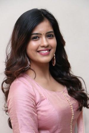 Amritha Aiyer (aka) Amritha