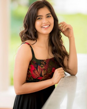 Amritha Aiyer (aka) Amritha