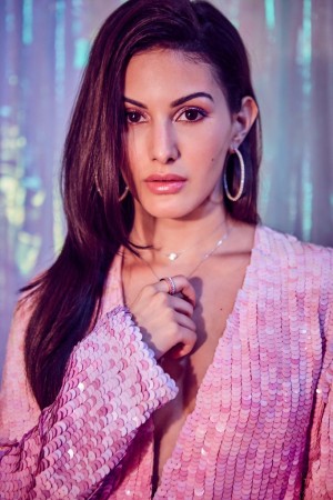 Amyra Dastur (aka) Amyra