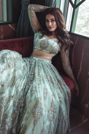 Amyra Dastur (aka) Amyra