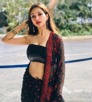 Anaika Soti (aka) Anaikaa Soti