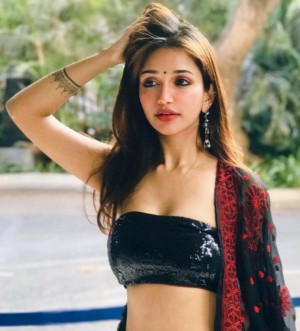 Anaika Soti (aka) Anaikaa Soti