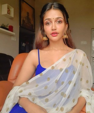 Anaika Soti (aka) Anaikaa Soti