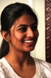 Anandhi (aka) Anandhii