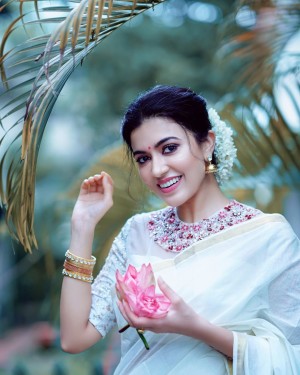 Anju Kurian (aka) Actress Anju Kurian