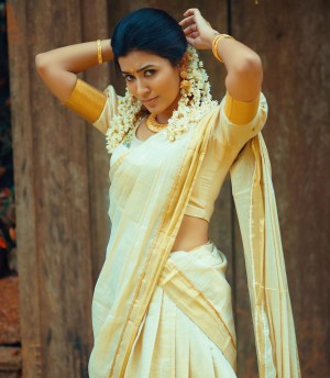 Anju Kurian (aka) Actress Anju Kurian