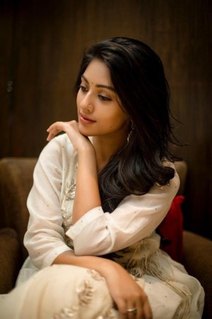 Anu Emmanuel (aka) Anu Emanuvel