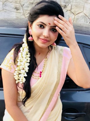 Athulya Ravi (aka) AthulyaRavi