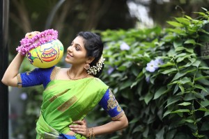 Athulya Ravi (aka) AthulyaRavi