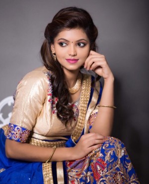 Athulya Ravi (aka) AthulyaRavi