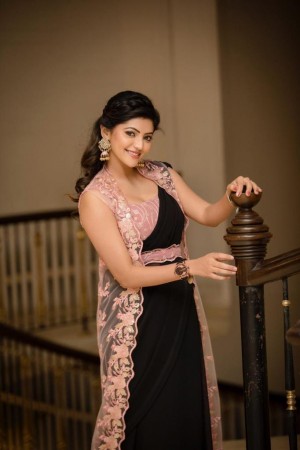 Athulya Ravi (aka) AthulyaRavi