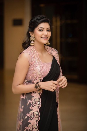 Athulya Ravi (aka) AthulyaRavi