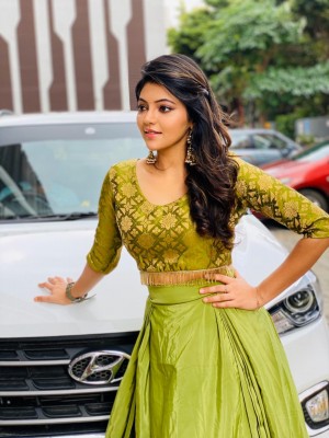 Athulya Ravi (aka) AthulyaRavi