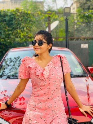 Athulya Ravi (aka) AthulyaRavi