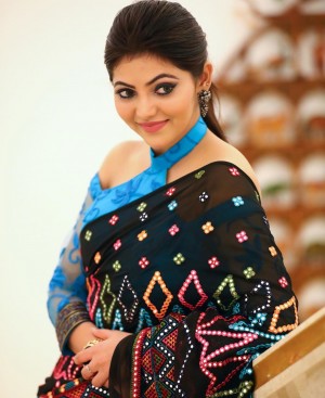 Athulya Ravi (aka) AthulyaRavi