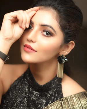 Athulya Ravi (aka) AthulyaRavi